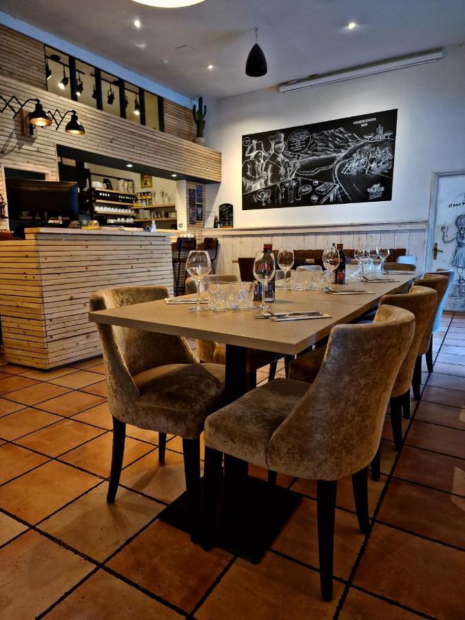 מלון לה באסט Le Relais De La Caleche מראה חיצוני תמונה